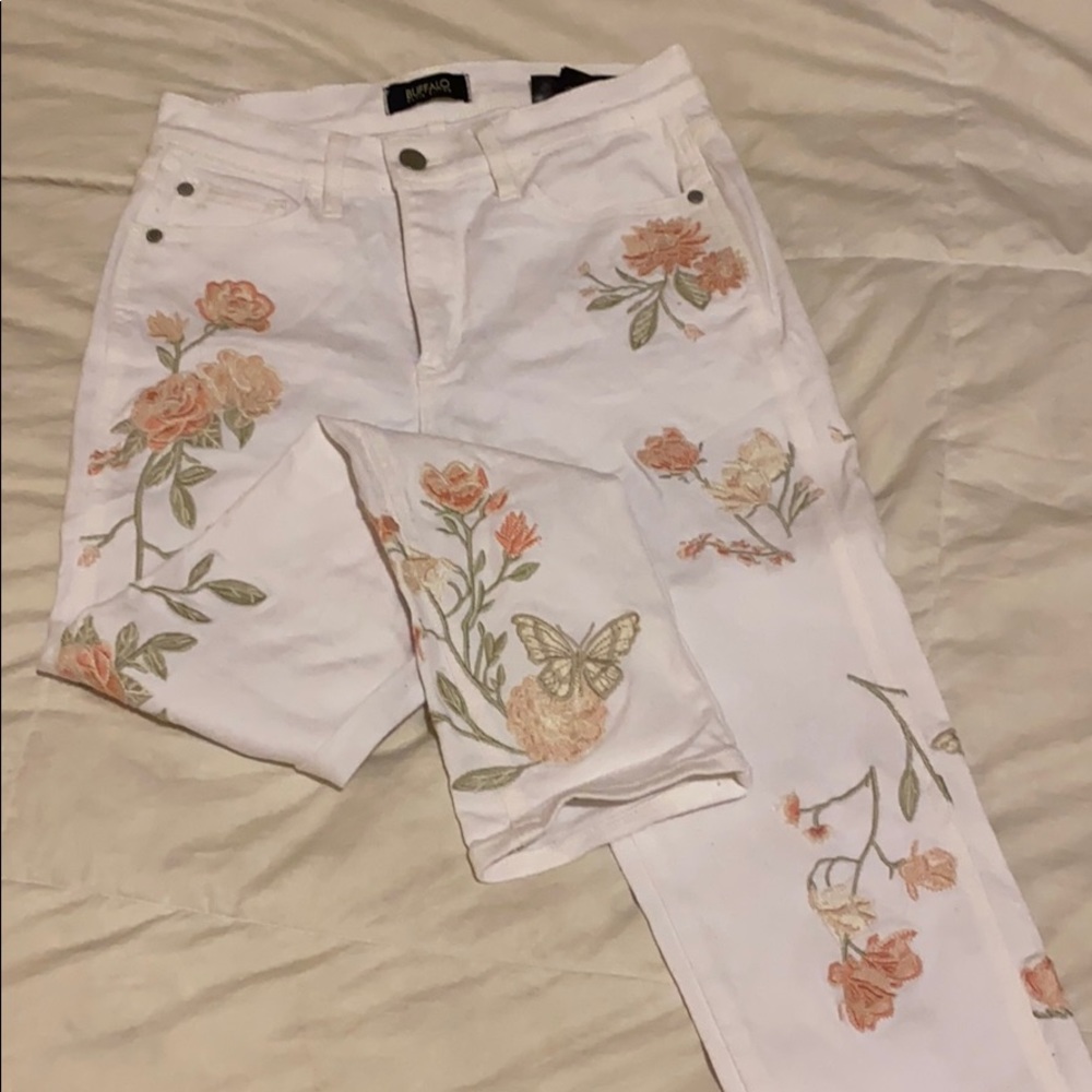 NWOT Buffalo high rise cropped stretch jeans W26